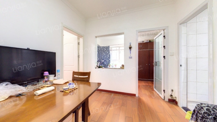 唐品A二手房实景图