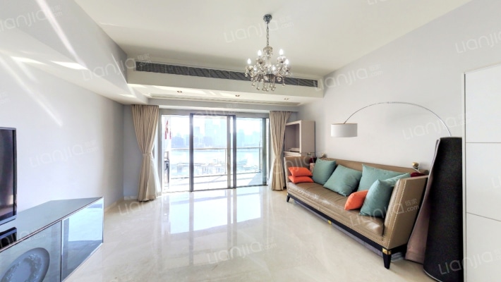 滨江凯旋门二手房实景图