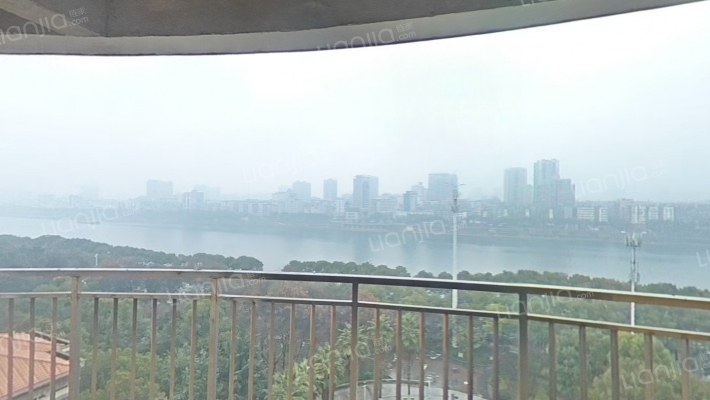 银丰润园二手房实景图