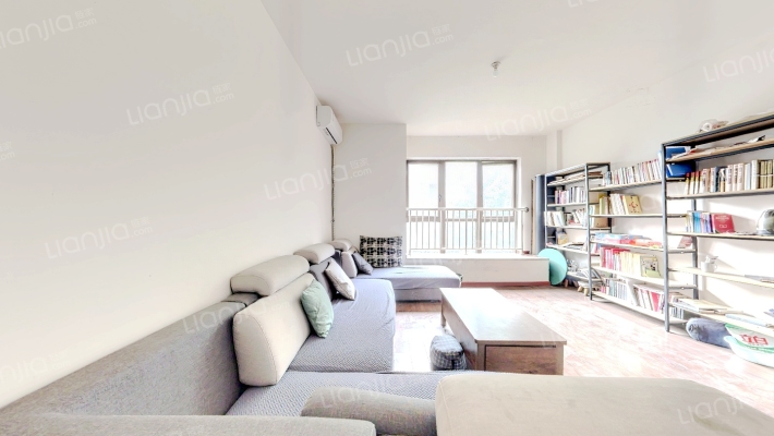 上善天成二手房实景图