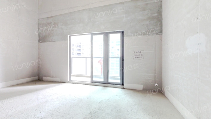 远洋观山天铂二手房实景图