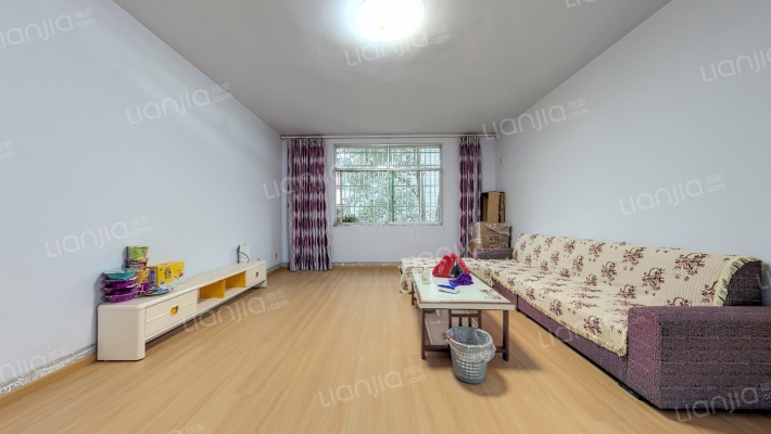 西部石油苑二手房实景图