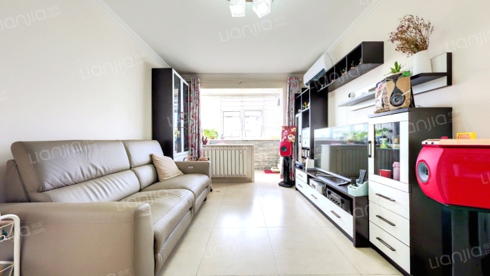 静安西街二手房实景图