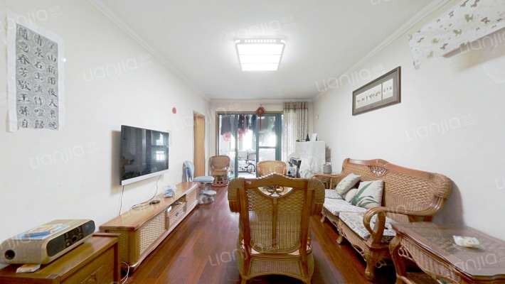 银海华庭二手房实景图