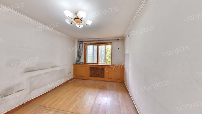 万明里二手房实景图