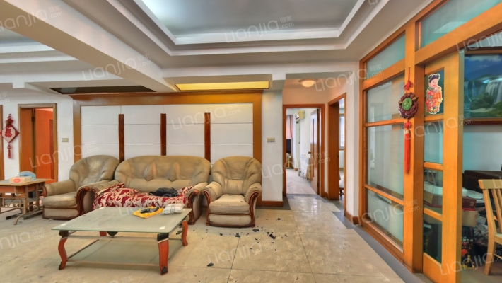 海虹公寓二手房实景图