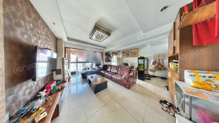 尚东美林三区二手房实景图