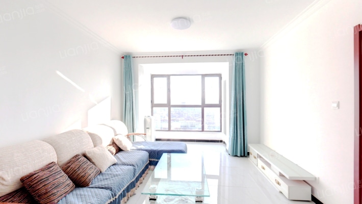 遵化福泰铂瑞华府二手房实景图