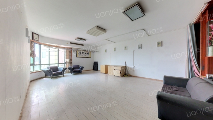 新龙基广场二手房实景图