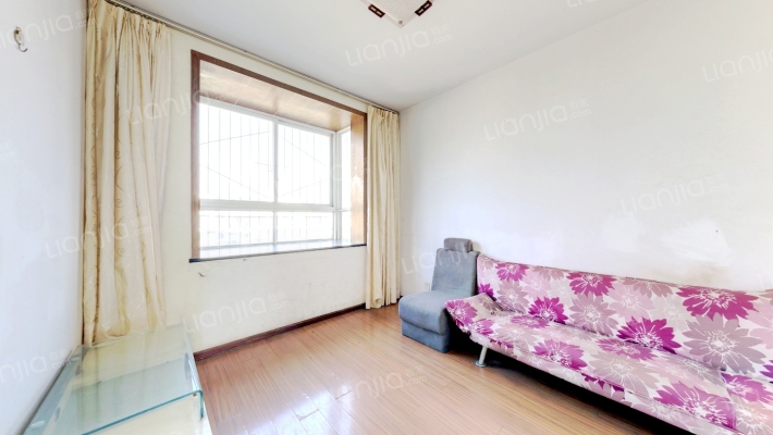 莲花社区二手房实景图