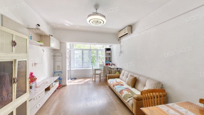 海城花园二手房实景图