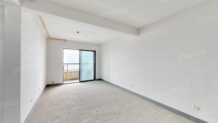 东润锦园二手房实景图