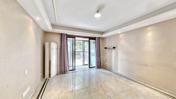 保利紫荆公馆二手房实景图