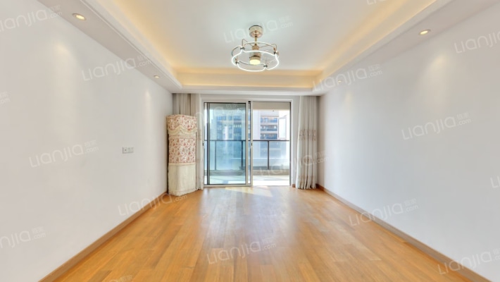 新力琥珀园二手房实景图