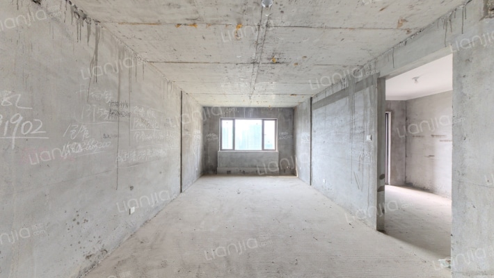 星湖湾二期二手房实景图