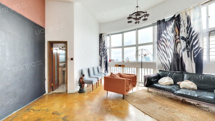 世纪广场二手房实景图