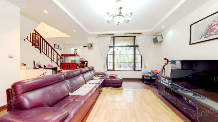 金色溪谷二手房实景图