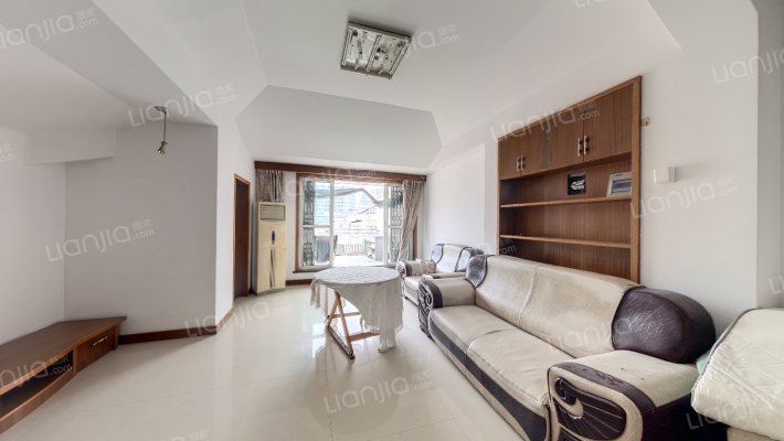 梅苑二手房实景图