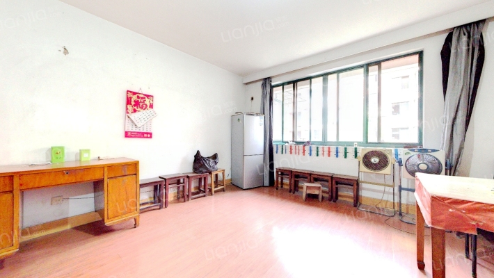 万家花园万和苑二手房实景图