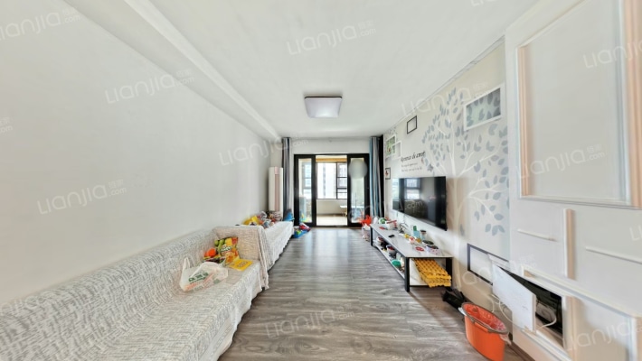 公园天著二手房实景图