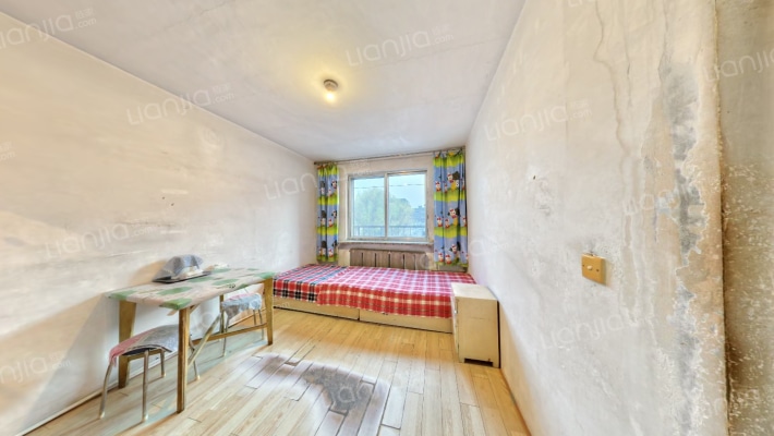 龙山路二手房实景图