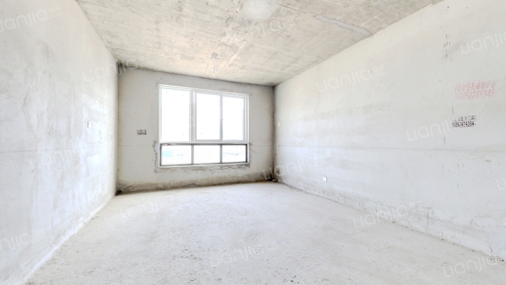 天成枫华丽致二手房实景图