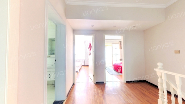 广杰龙湖华庭二手房实景图