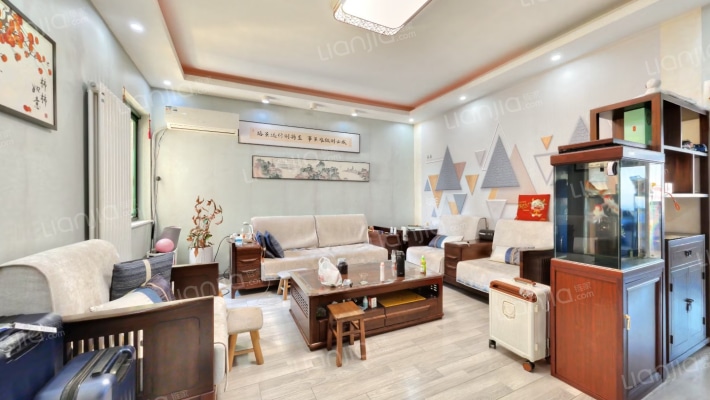 富华小区二手房实景图