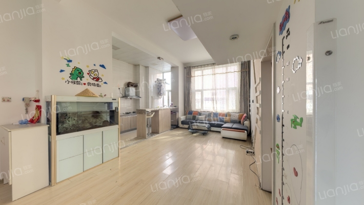 上台花园B区二手房实景图