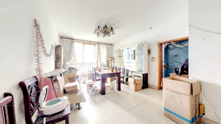 和美家园一期二手房实景图