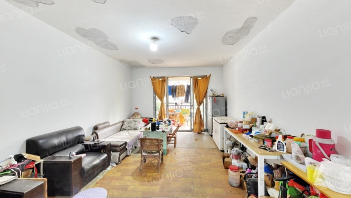 春花秋月二手房实景图