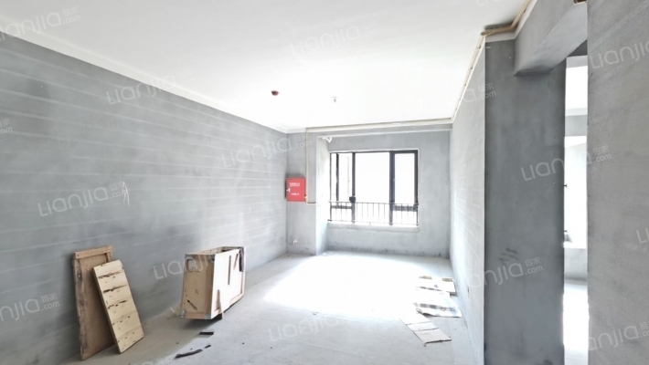 红星金义天铂二手房实景图