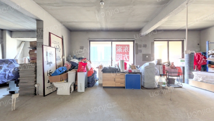 四季金辉二手房实景图