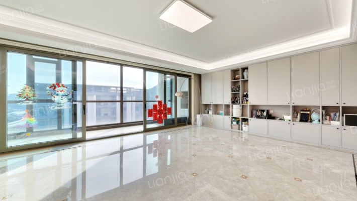 海尔翡翠云城云尚二手房实景图