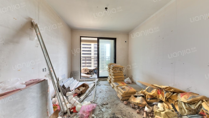 中梁海伦堡滨湖云璟二手房实景图