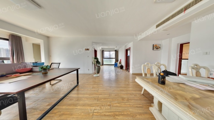 汇锦华庭北区二手房实景图