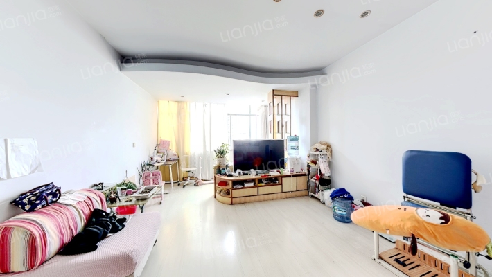 新兴大厦二手房实景图