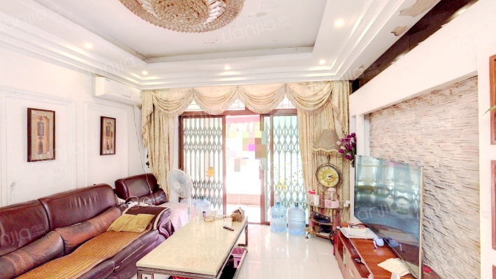 格林美域二手房实景图