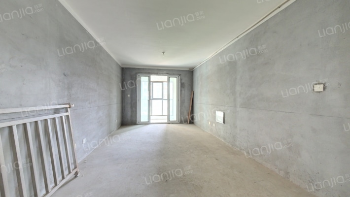 南方绿邸二手房实景图