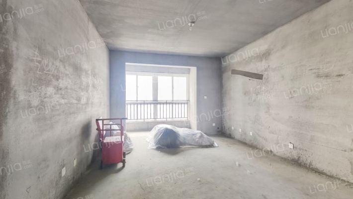 泰悦豪庭二手房实景图