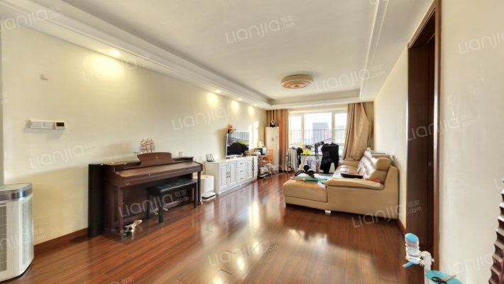 万科魅力新城二手房实景图