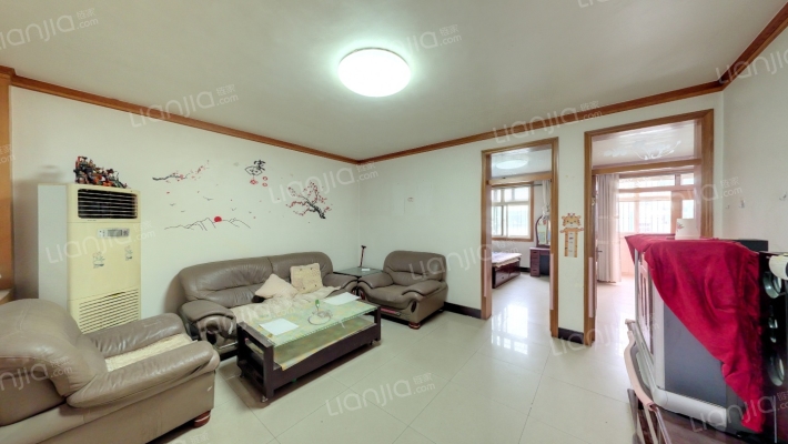 南堡乡南院二手房实景图