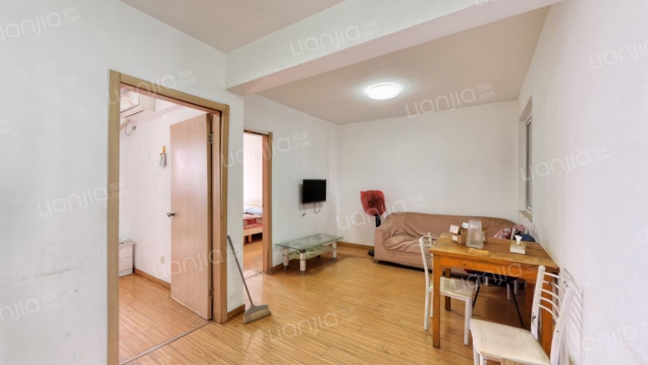 乐业西苑二手房实景图