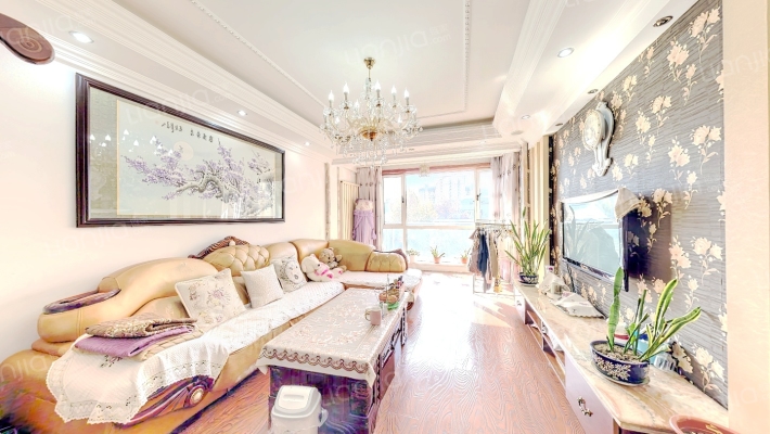 鼎新鼎润四季二手房实景图