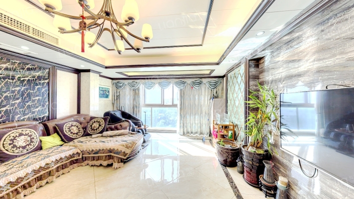 克拉公馆二手房实景图