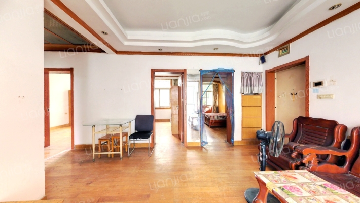 武汉科技大学宿舍二手房实景图