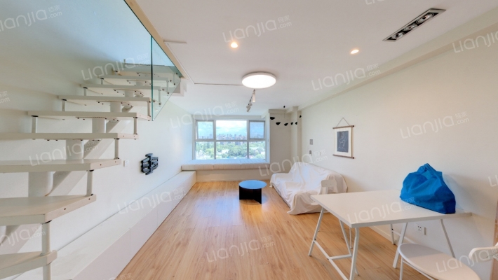 东方商务会馆二手房实景图