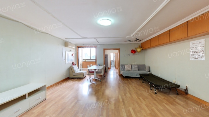 城市之光二手房实景图