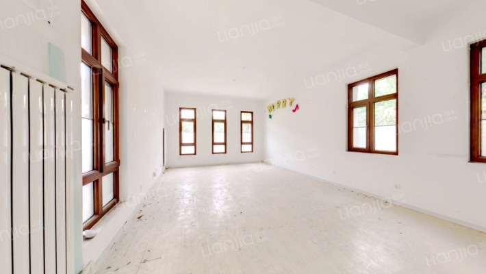 海逸王墅二手房实景图