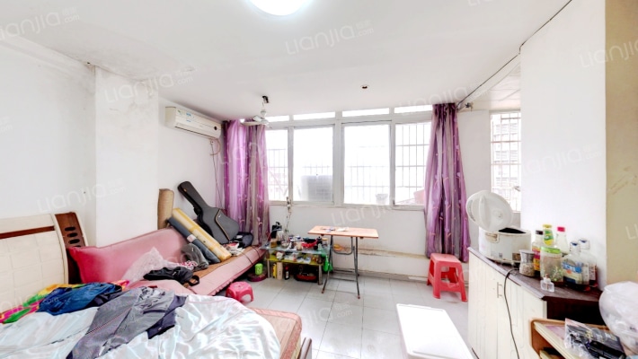 阳光公寓二手房实景图